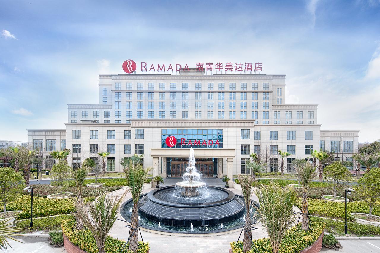 Ramada Shanghai East-Pudong International Airport Exterior foto